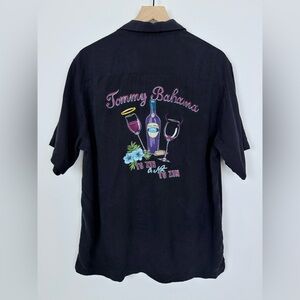 Tommy Bahama Silk Shirt Mens Medium Black Embroidered Graphic Camp